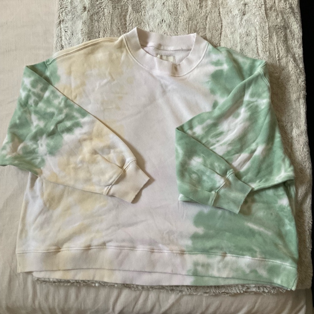 American Eagle Outfitters Green and Yellow Tie-Dye Sweatshirt